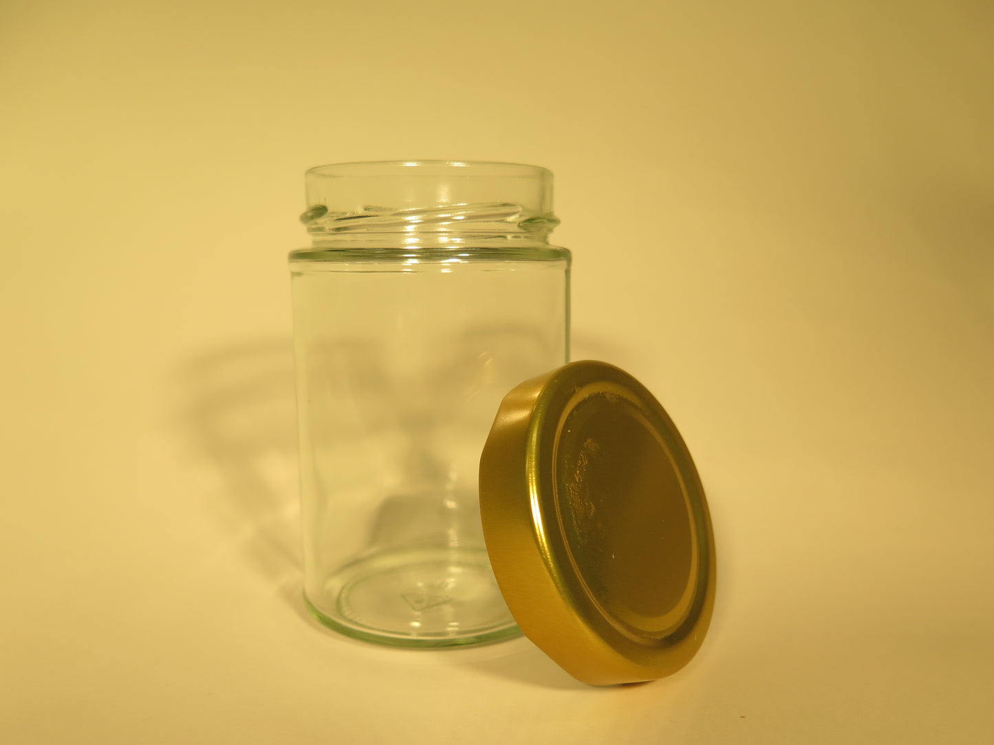 Dybt rundt glas 335 ml med 66 kobber låg